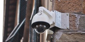 How To Spot A Fake Security Camera?